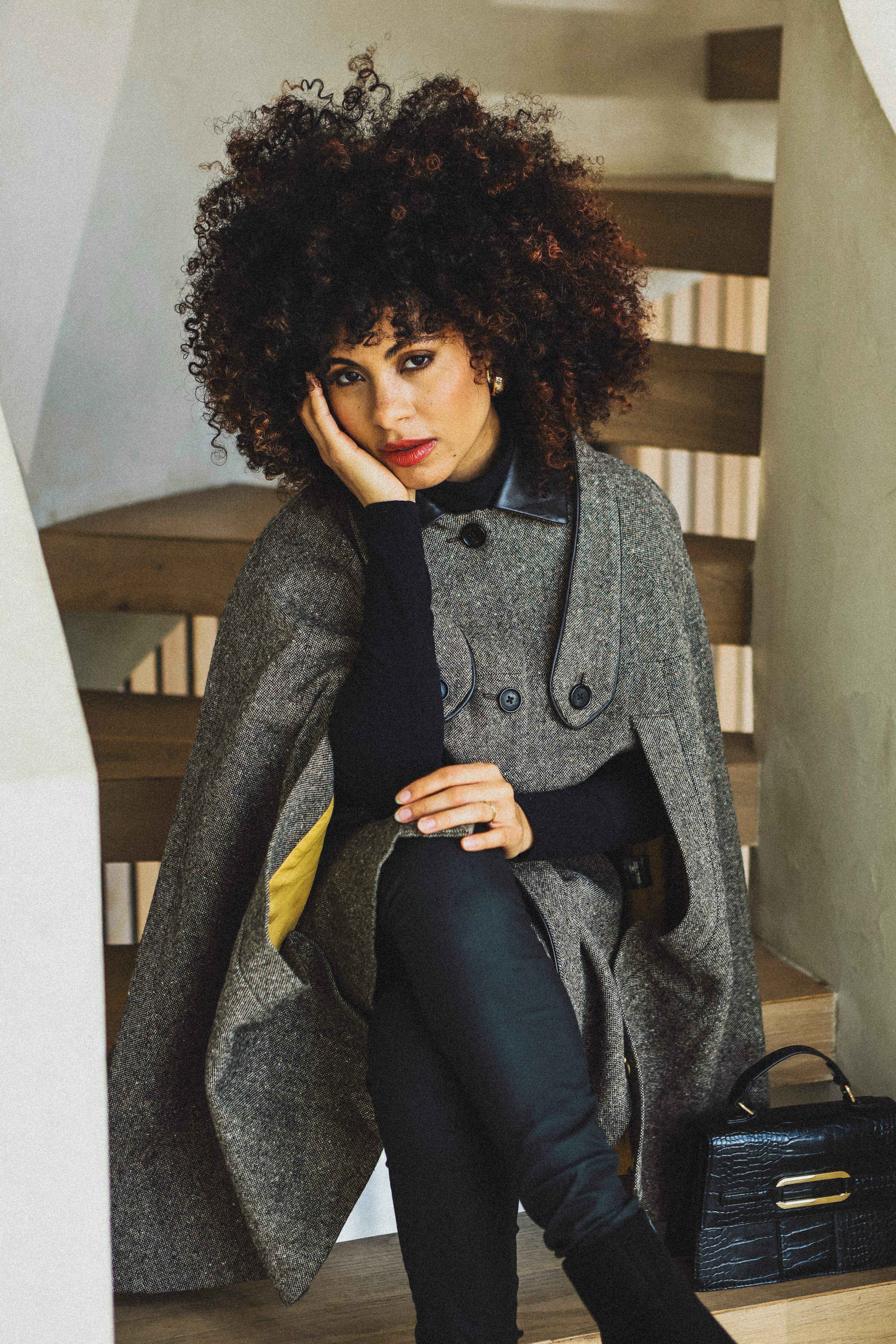 Donegal Tweed Cape – Hamilton Hatt