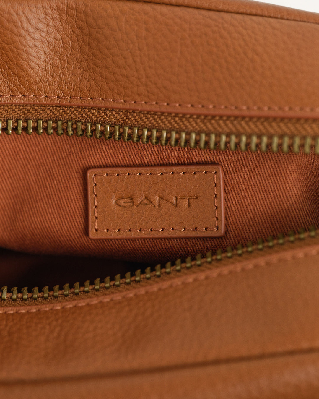 GANT Leather Toiletry Bag, Cognac
