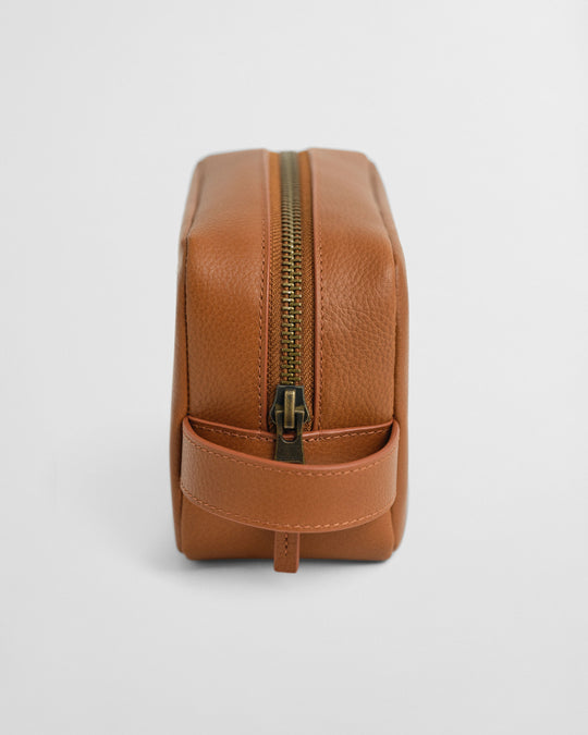 GANT Leather Toiletry Bag, Cognac